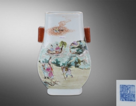 粉彩八仙人物图贯耳四