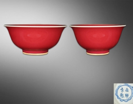 霁红宫碗