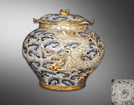 青花描堆塑龙纹荷叶盖