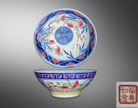 青花粉彩寿桃大碗