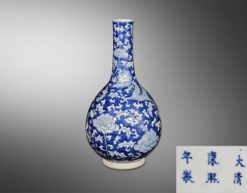 青花龙凤牡丹缠枝莲胆