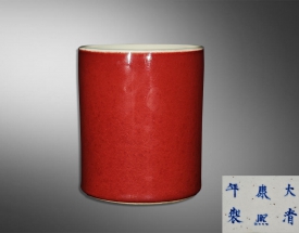 郎窑红笔筒